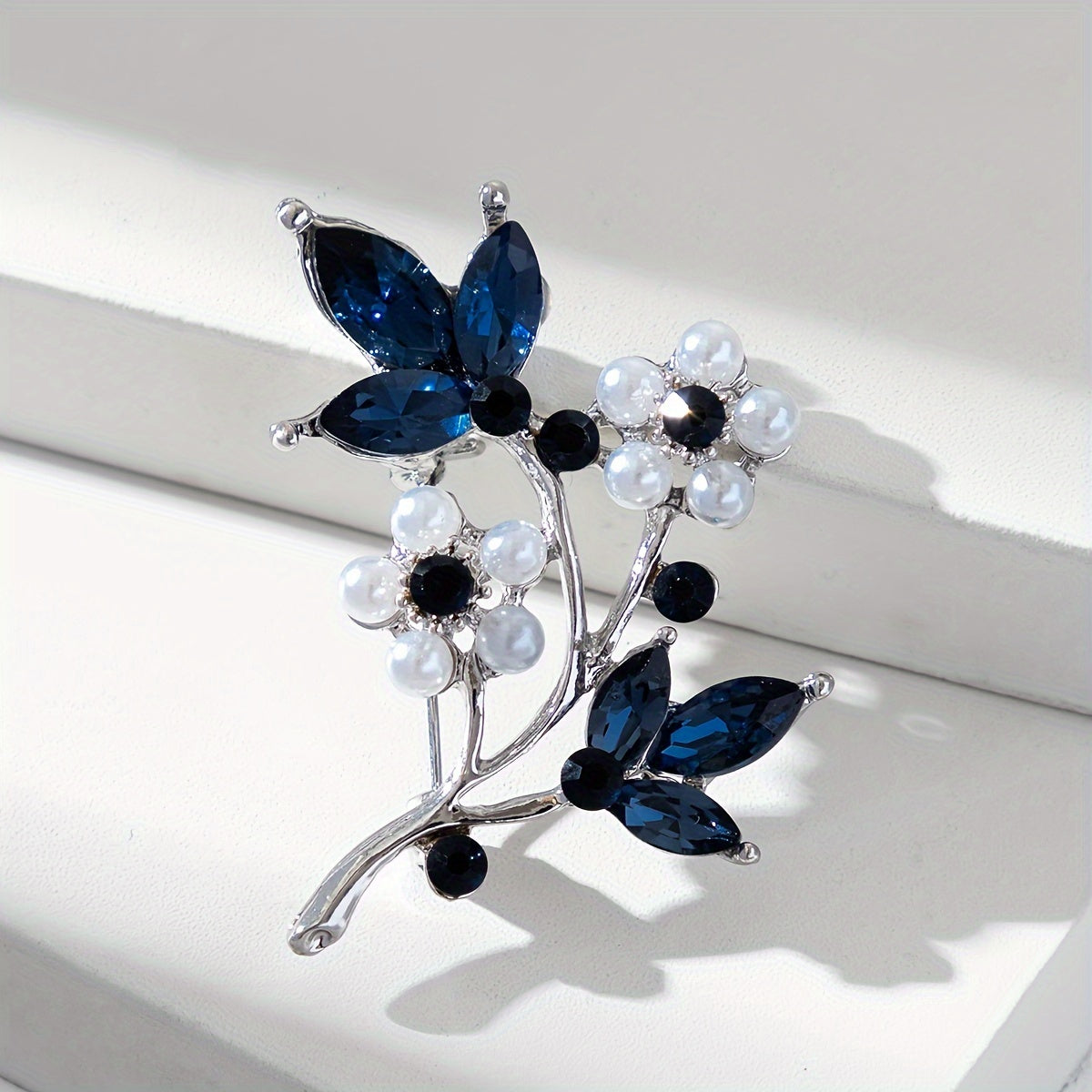 Elegant Leaf Brooch - Deep Blue Rhinestone KC Golden Plated Pin