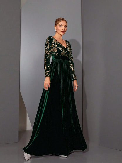 Mgiacyv-neck, gorgeous sequined, long-sleeved, velvet, large-sleeved dress with a cinched waist