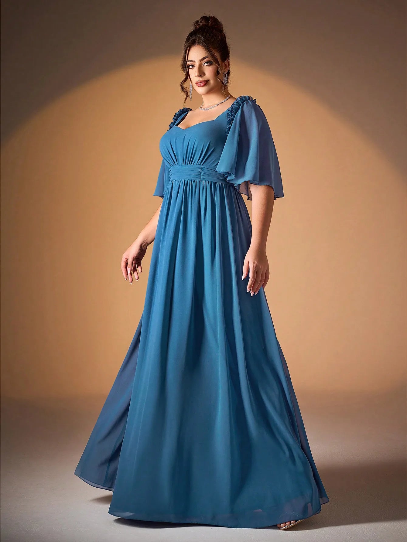 Mgiacy's new V-neck ruffled pleated pearl chiffon mid-sleeved wide-swing high-end evening dress